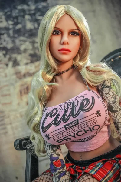 140cm Günstige Sexpuppe mit Netzstrümpfen