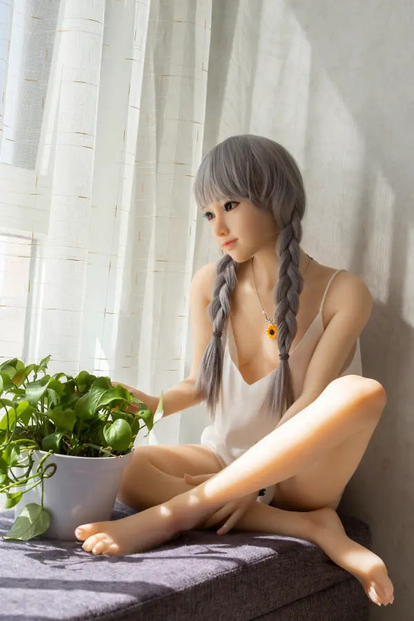 Ava – 143cm im asiatischen Stil Sexpuppe mit A-Körbchen Ava – 143cm im asiatischen Stil Sexpuppe mit A-Körbchen – Bild 13