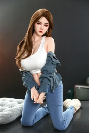 Hina – 140cm mit B-Körbchen Asian Sexpuppe